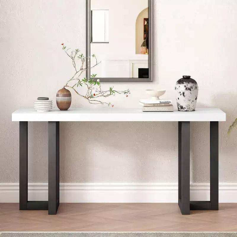 Console minimaliste de 63 pouces avec pieds en bois massif, table d'entrée élégante avec plateau épais, table de couloir pour salon, chambre à coucher