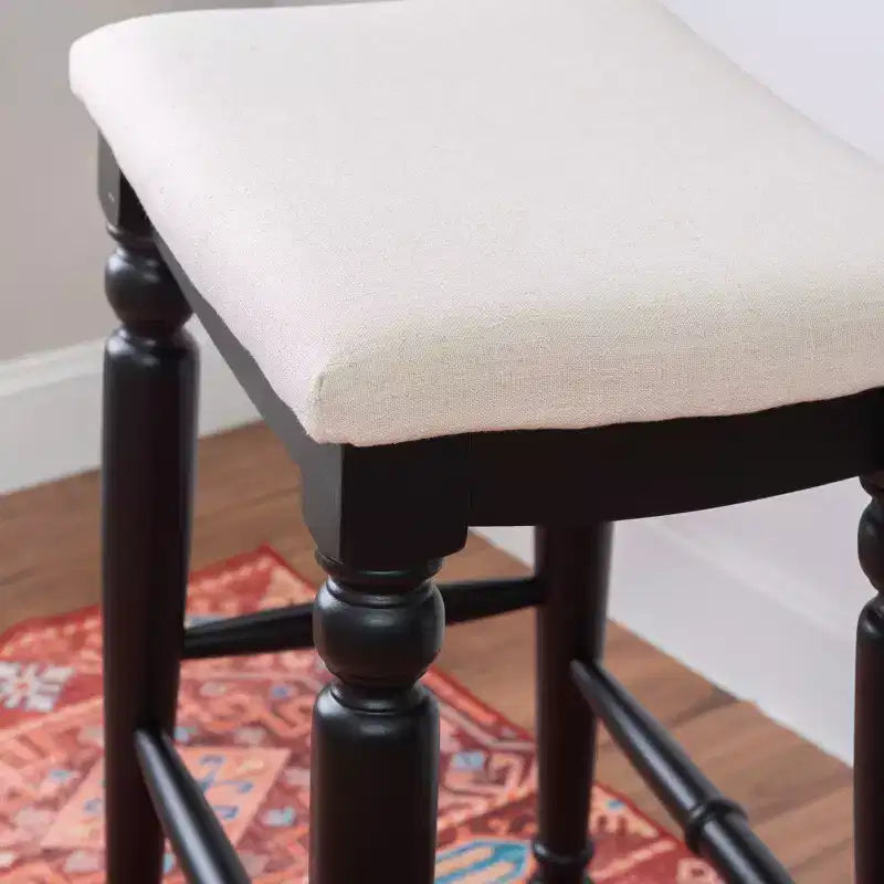 Tabouret de bar sans dossier en bois